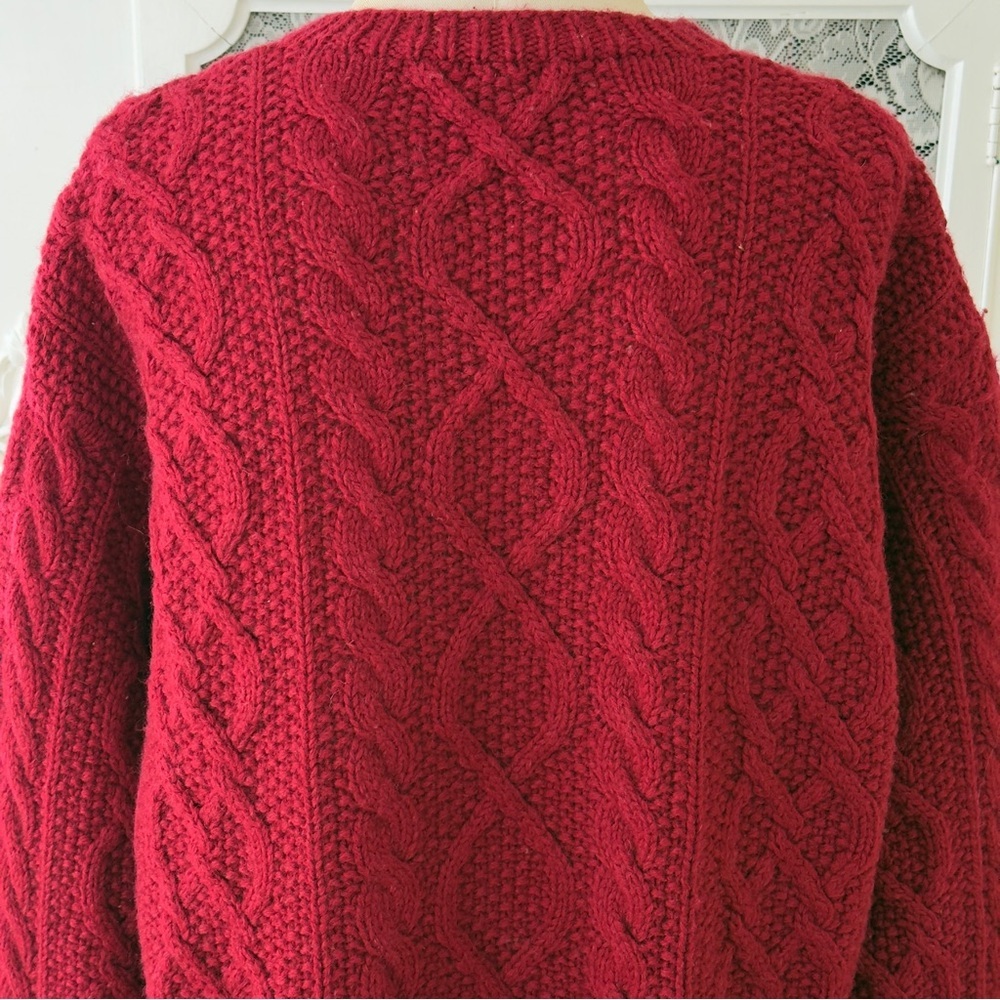 Vintage Red J. Crew Hand Knit Chunky
Cable Knit Lambswool Sweater Jumper - Picture 5 of 9